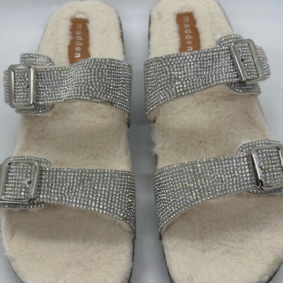 Madden Girl Brandorf Rhinestone Slip on Sandals Bling Faux Fur Lined Size 8.5 - Picture 5 of 10